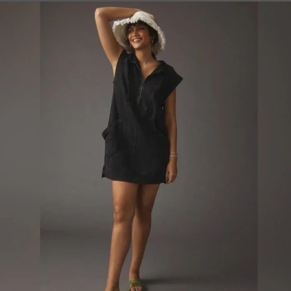 Daily Practice Meru Dress - Picture 9 of 10